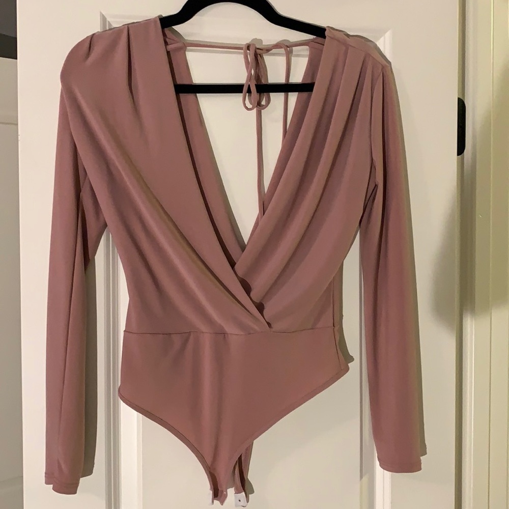 *Never Worn* Windsor long sleeve blush pink bodysuit size small